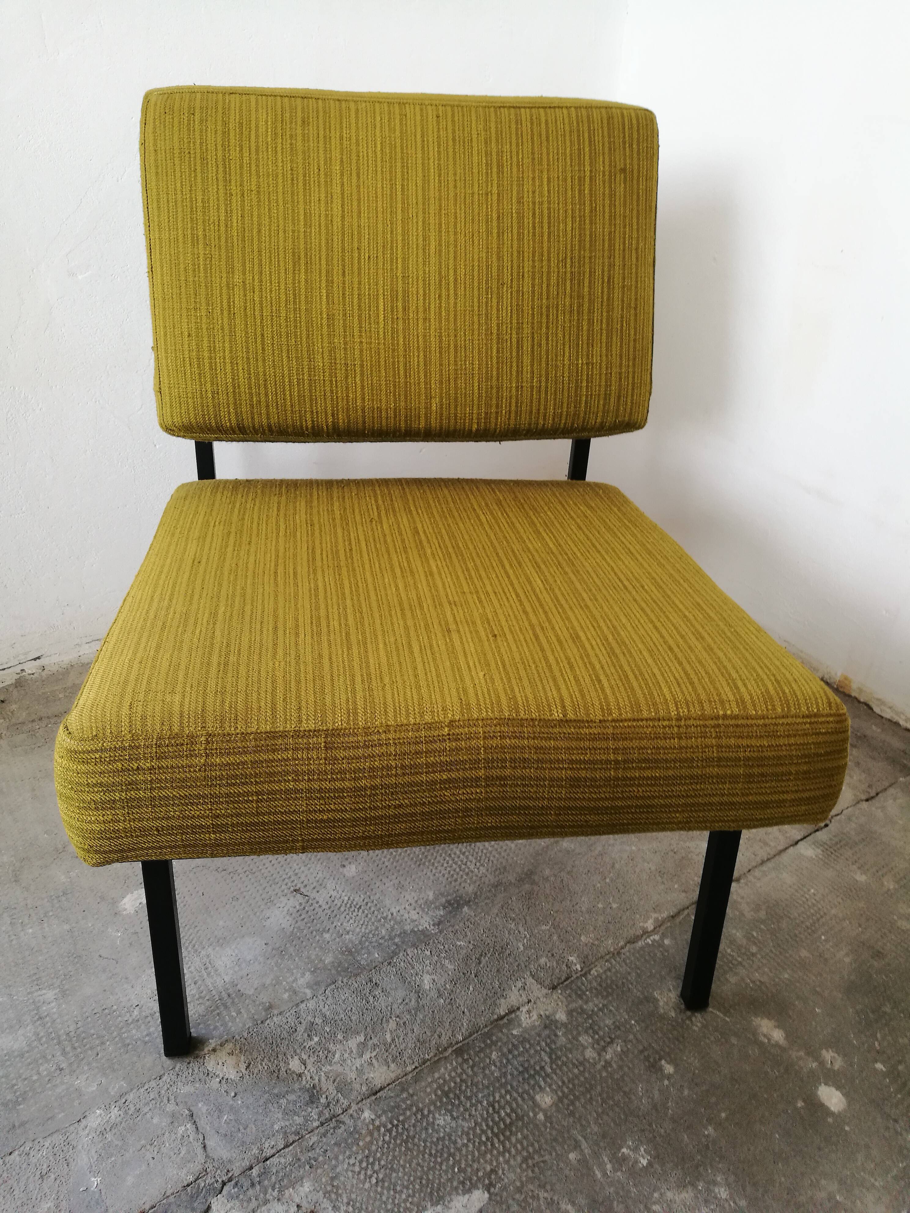 pair of André Simard armchairs for Airborne