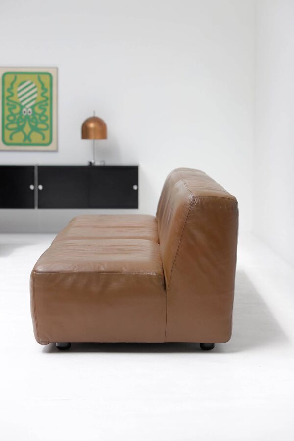 Canapé modulable en cuir, fabriqué par Durlet, Belgique, années 1970.