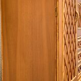 Armoire rotin et pieds compas 1960