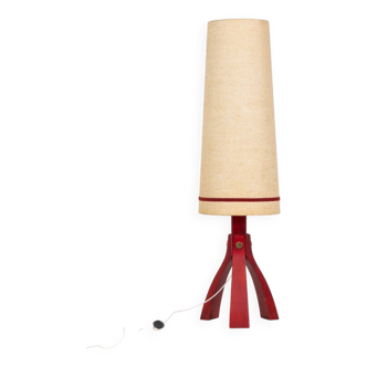 Space age floor lamp with tripod base (Germany, 1970s).