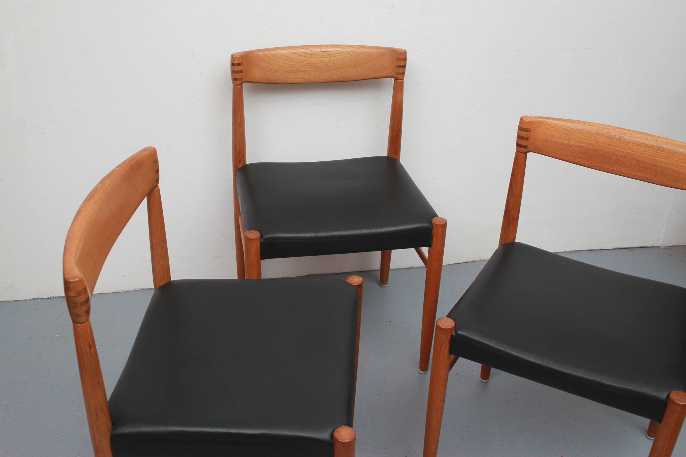 Set of 6 dining chairs teak, H.W. Klein for Bramin