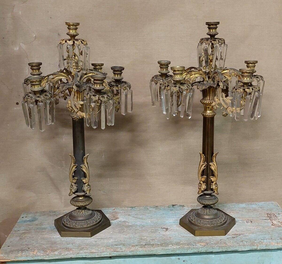 Paire d'Importants Grands Bougeoirs à Six Lumières En Bronze