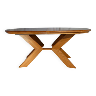 Scandinavian design extendable oval table in blond wood