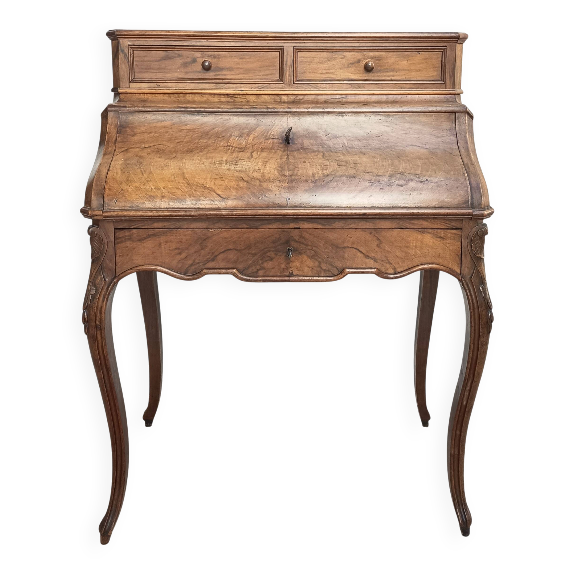 Louis XV slant-top desk in walnut, 19th century.