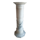 Colonne en albâtre de la fin du XIXe siècle