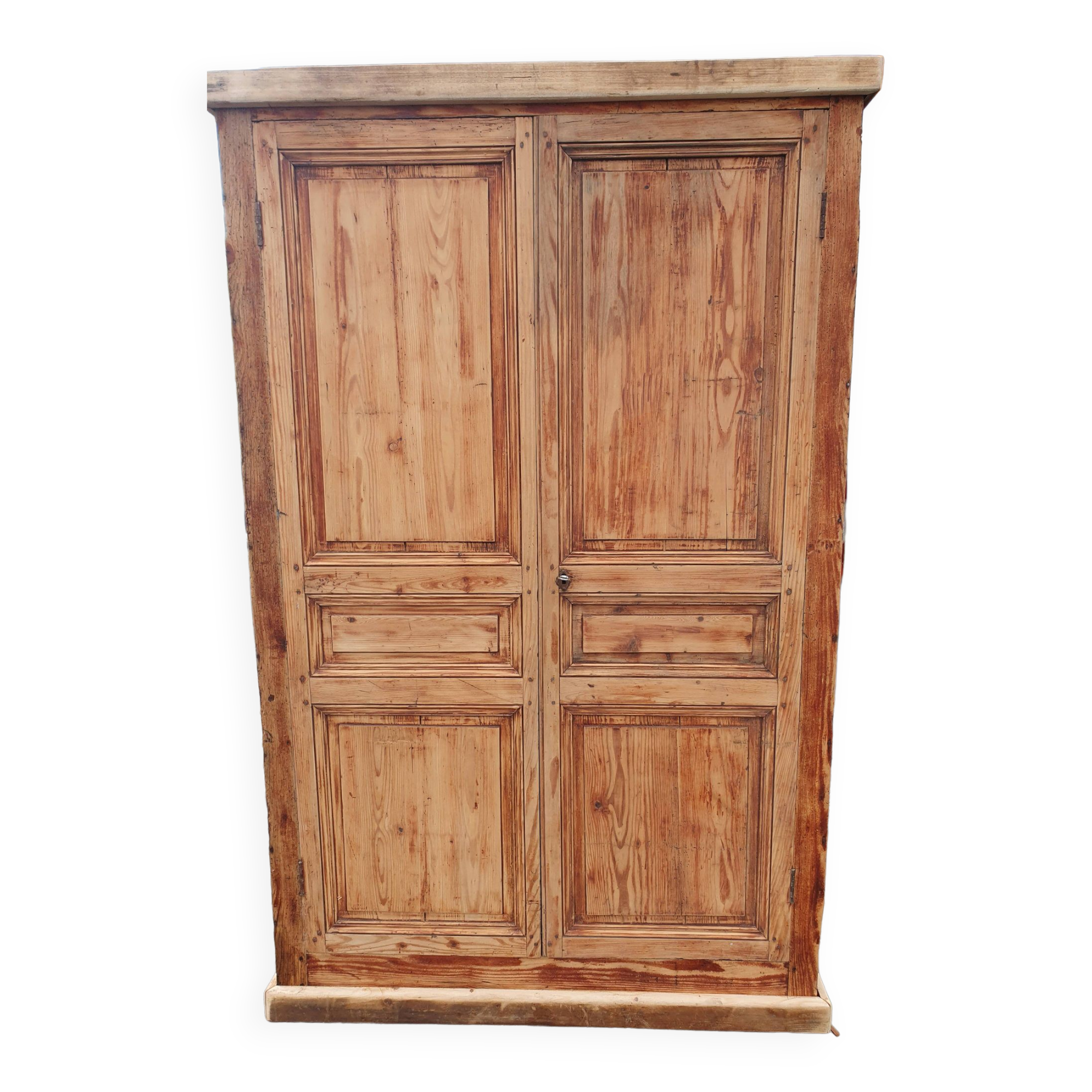 Pine cabinet