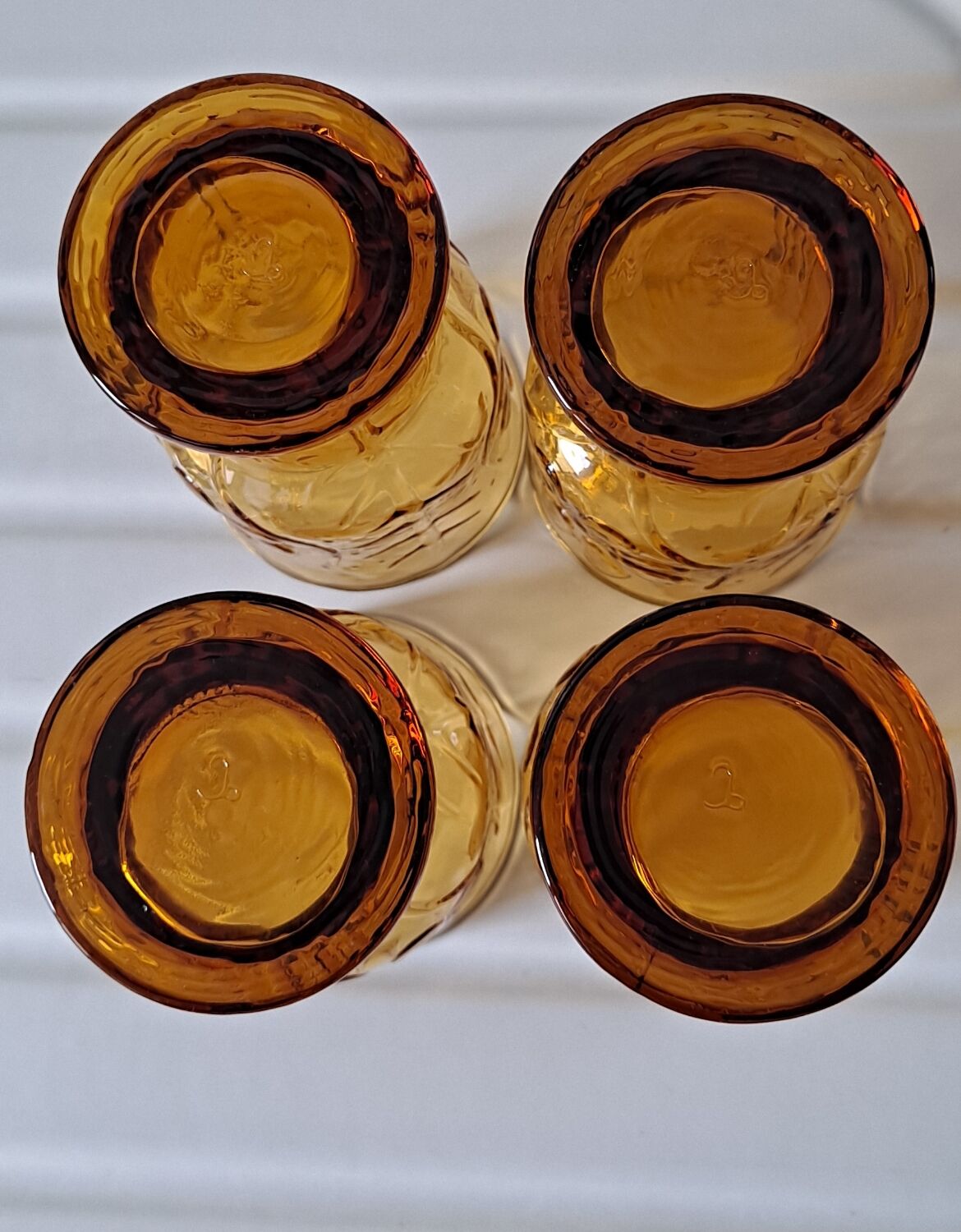 Amber floral relief glasses