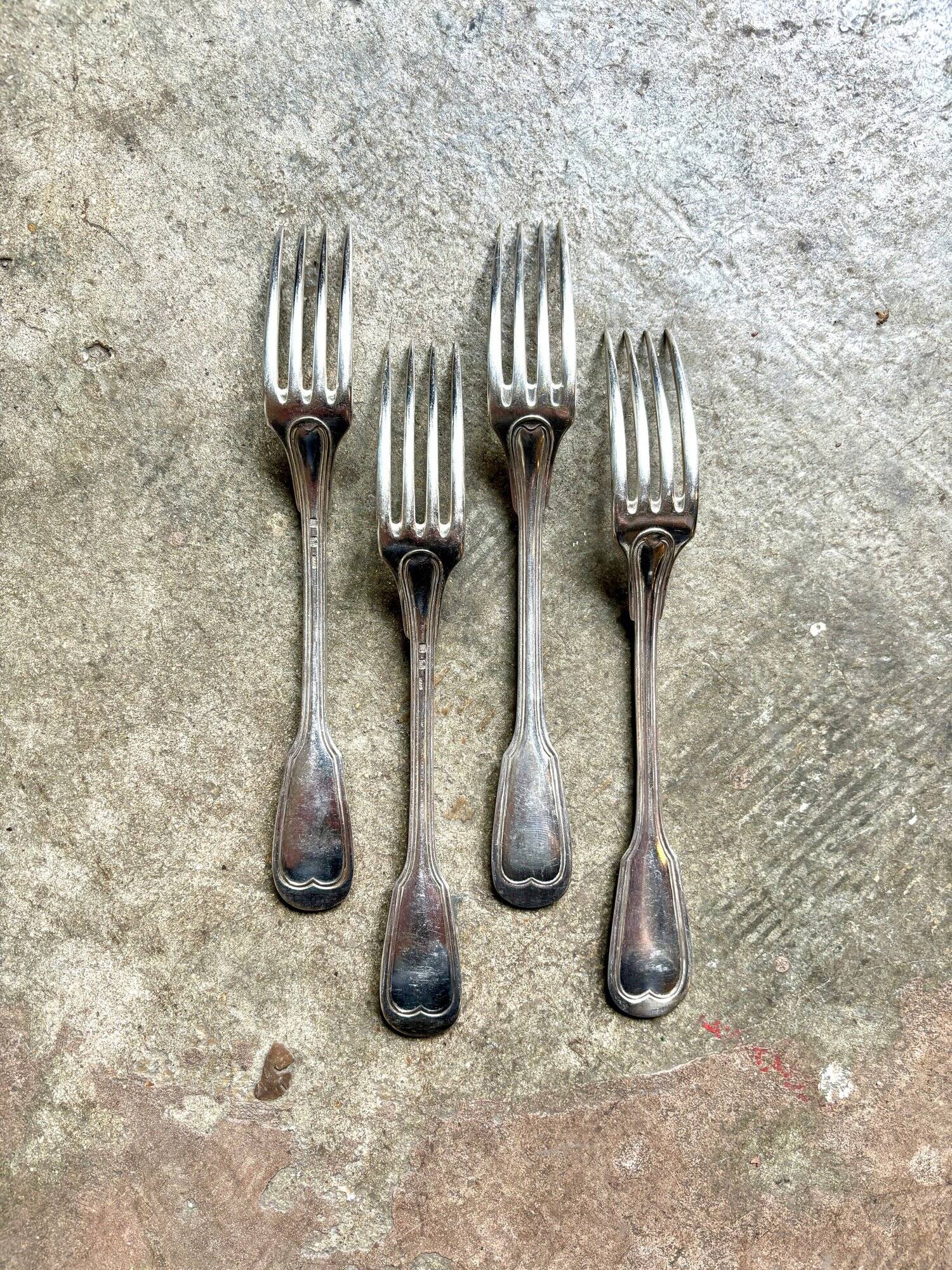 4 silver-plated forks