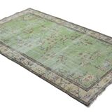 Grand tapis kilim vintage – vert menthe et crème 261 cm x 160 cm