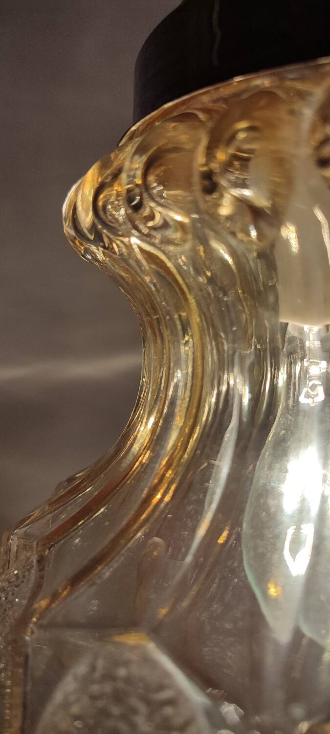 Lámpara de techo de cristal. España, 1940s.