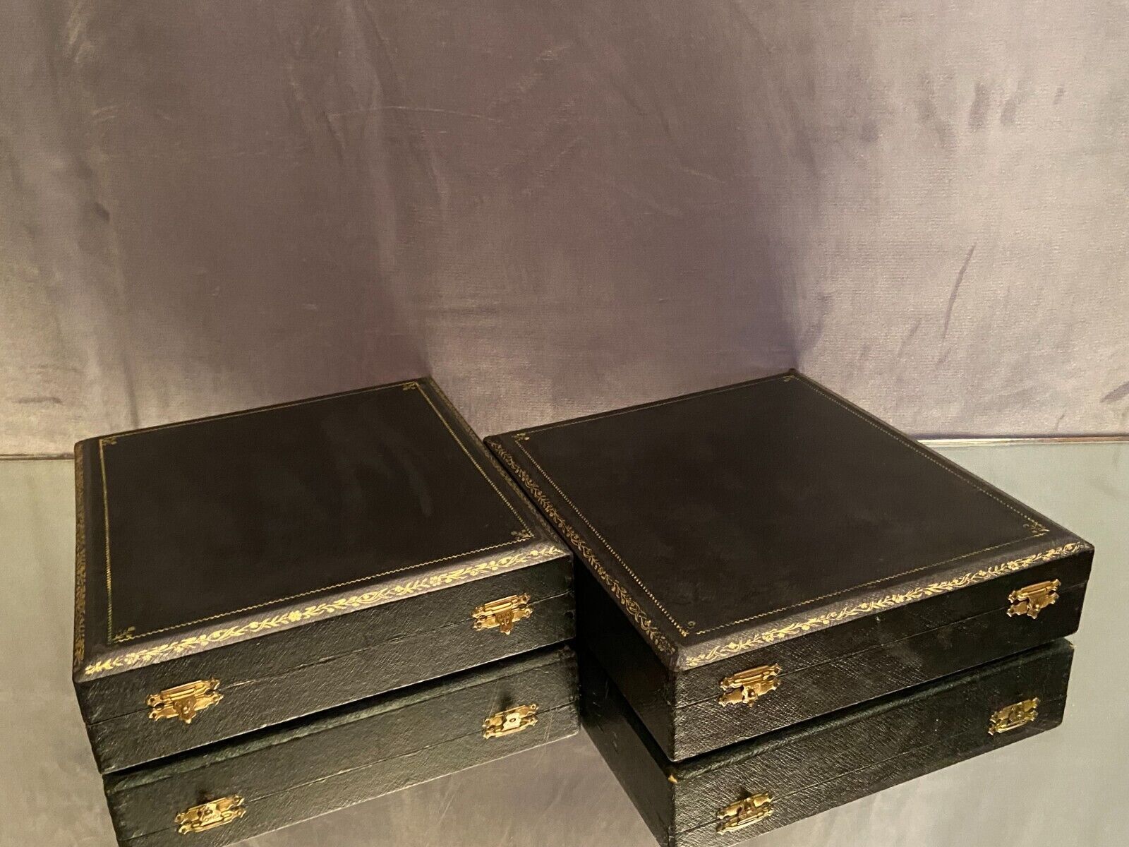 Paire de coffrets de rangement fin XIXe pour couverts argenterie