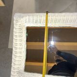 Miroir vintage en rotin blanc à encadrement gothique