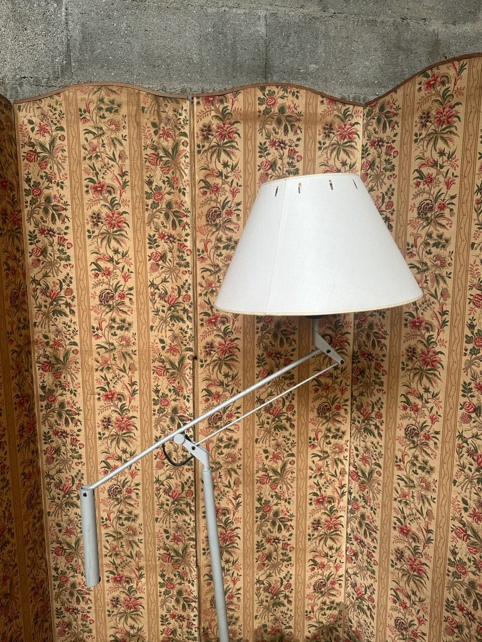 Galilea Pascual Salvador floor lamp for Carpyen