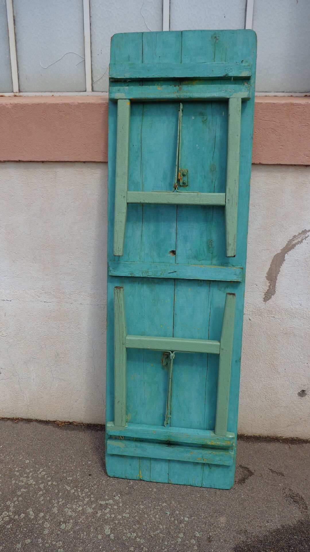 Green brewery folding table