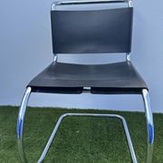 Pair of MR 10 chairs with Mies Van der Rohe laces, Knoll International