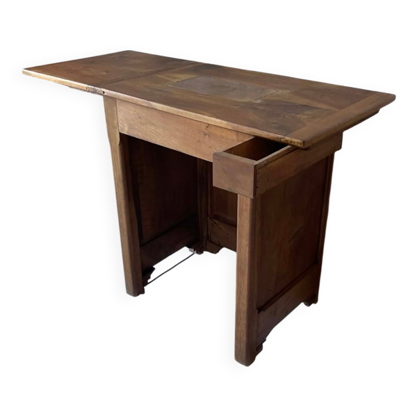 Petite table ancienne en noyer avec rallonge – bureau / desserte — Beyit