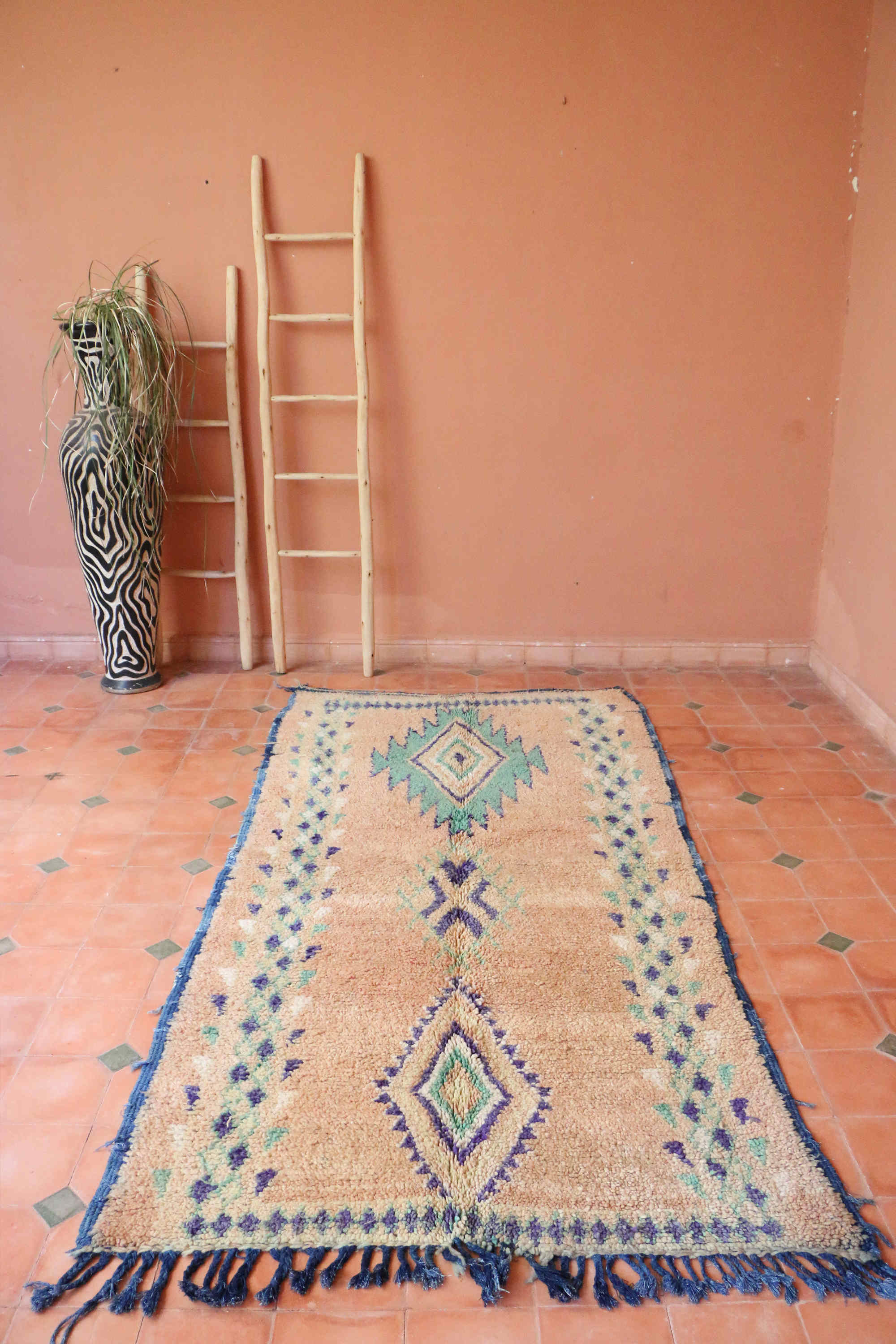 Moroccan Vintage Carpet 130 x 264 cm