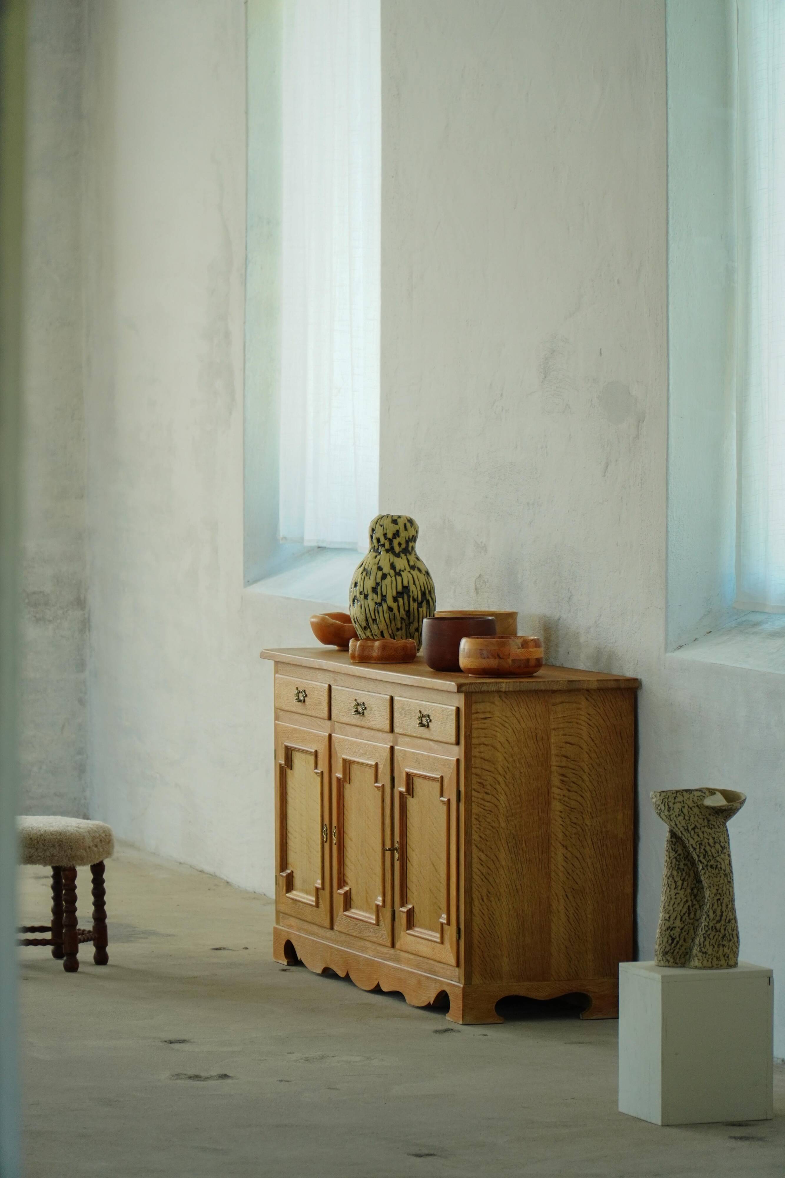 Danish oak sideboard, "Mid-Century Modern" style, 1970s.