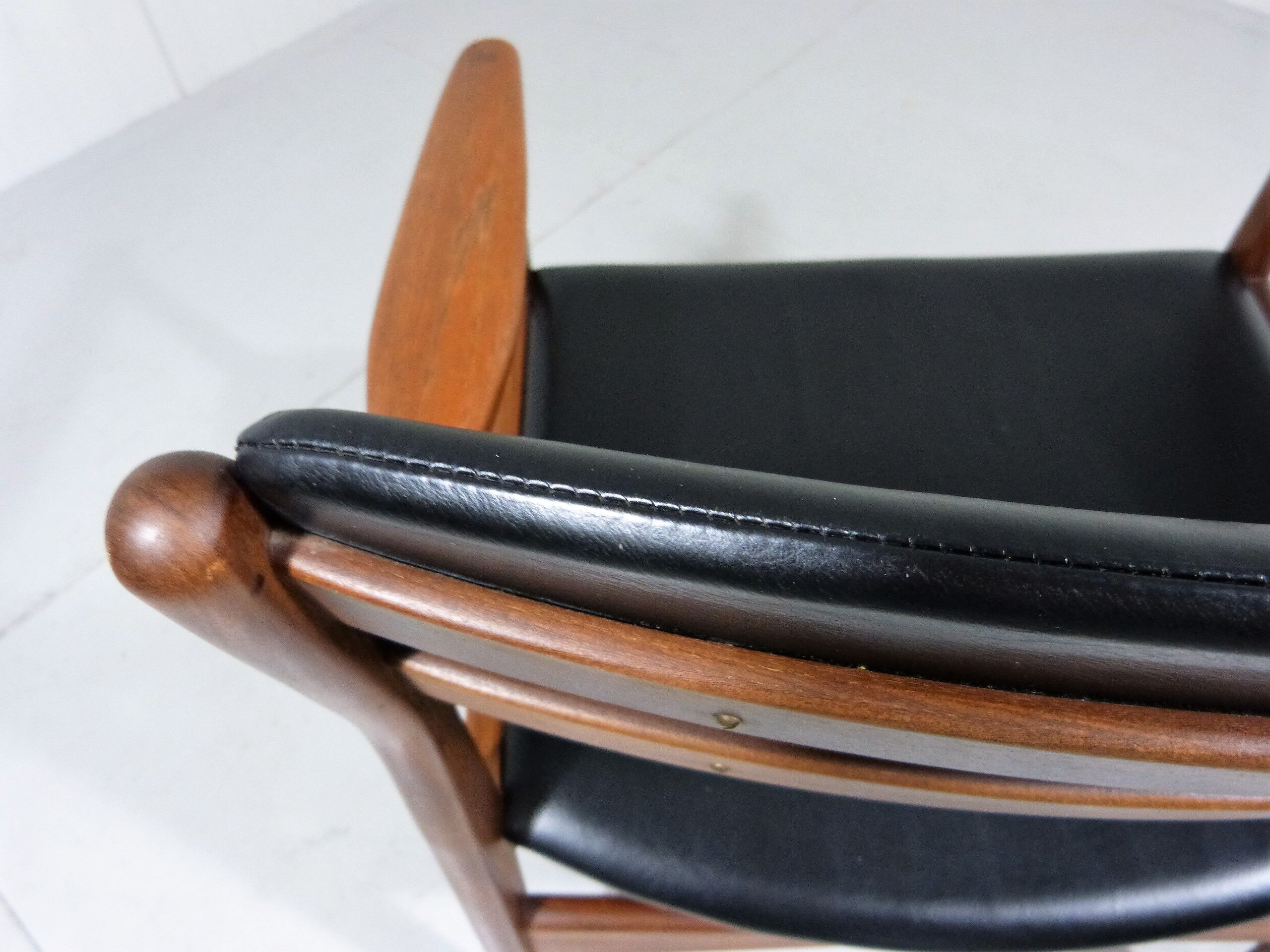 Armchair in teak & leather by Frem Røjle, Denmark