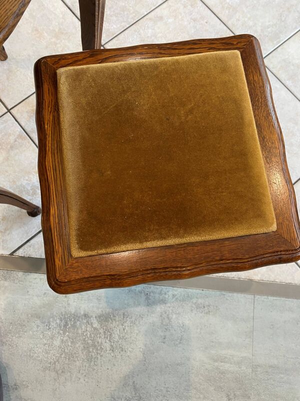 Guéridon ensemble gueridon et tabouret de style Louis XV en chêne massif