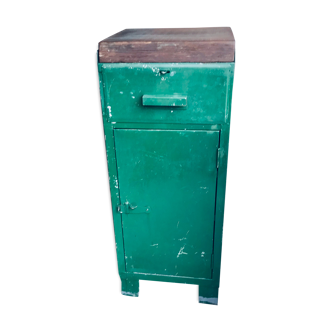 Meuble d'atelier vert