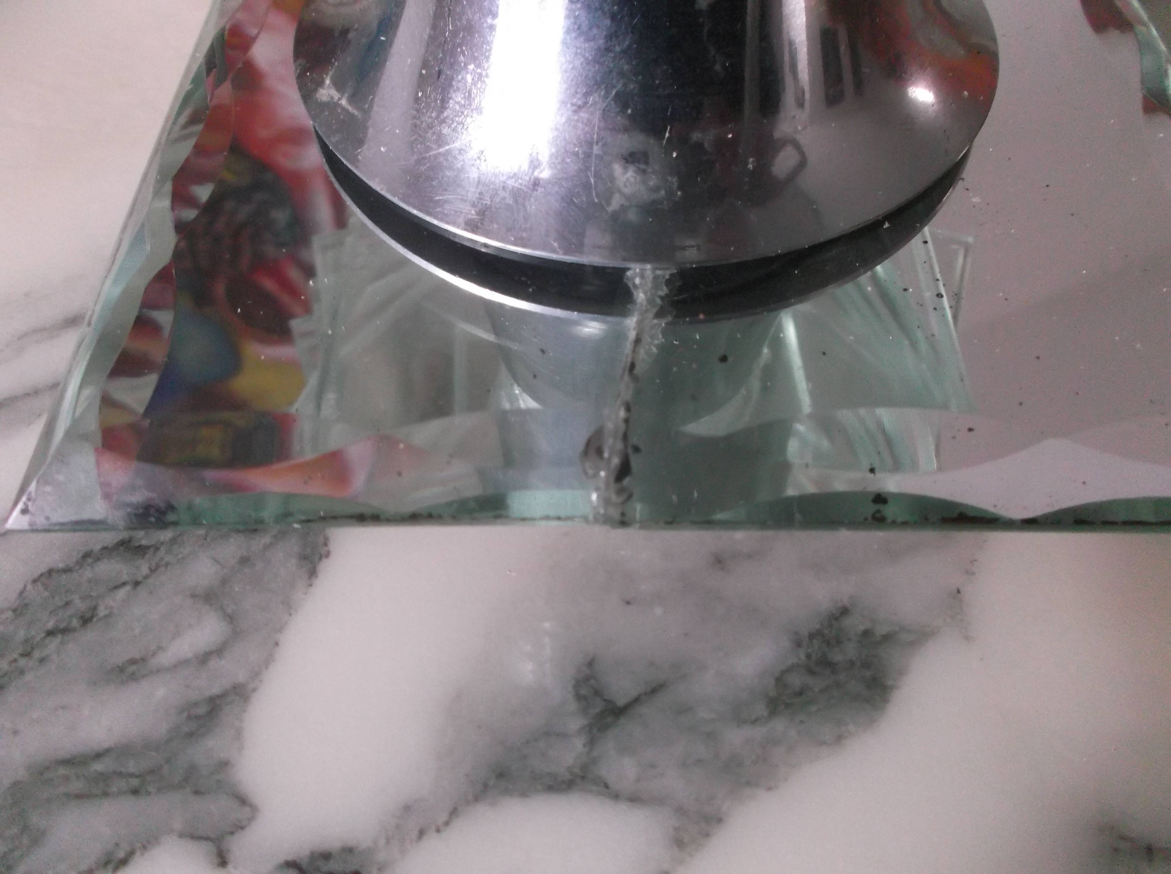 Art deco modernist Maison Desny table lamp