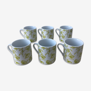 Porcelain coffee cups, green flower patterns