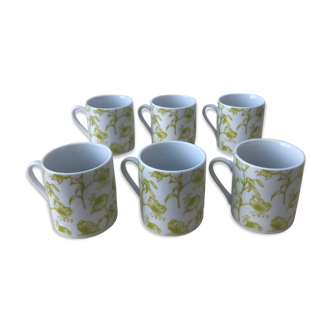 Porcelain coffee cups, green flower patterns