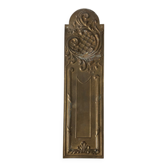 Ancienne décoration de portes métal doré