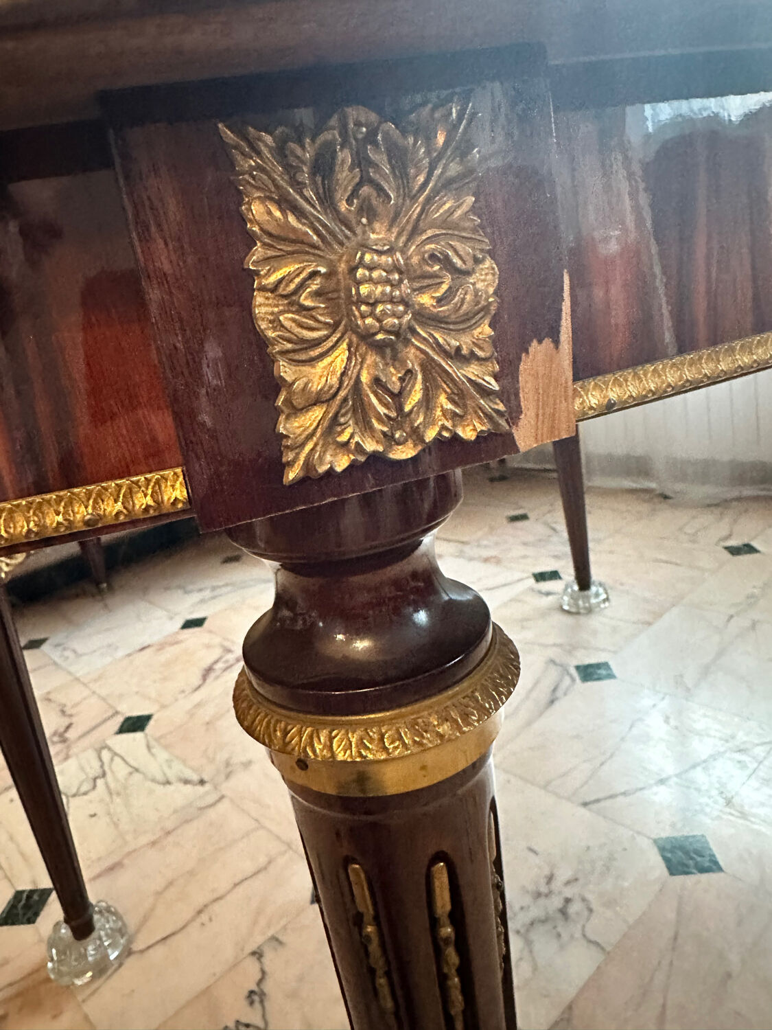 Louis XVI style oval marquetry table – 1.70 m