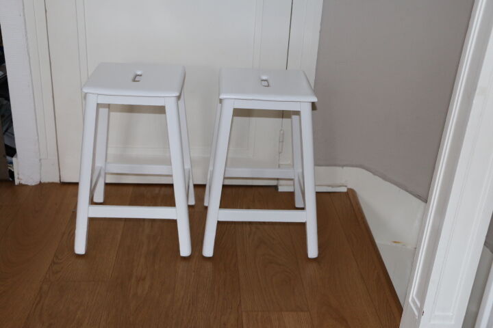 Tabouret bois années 50 blanc