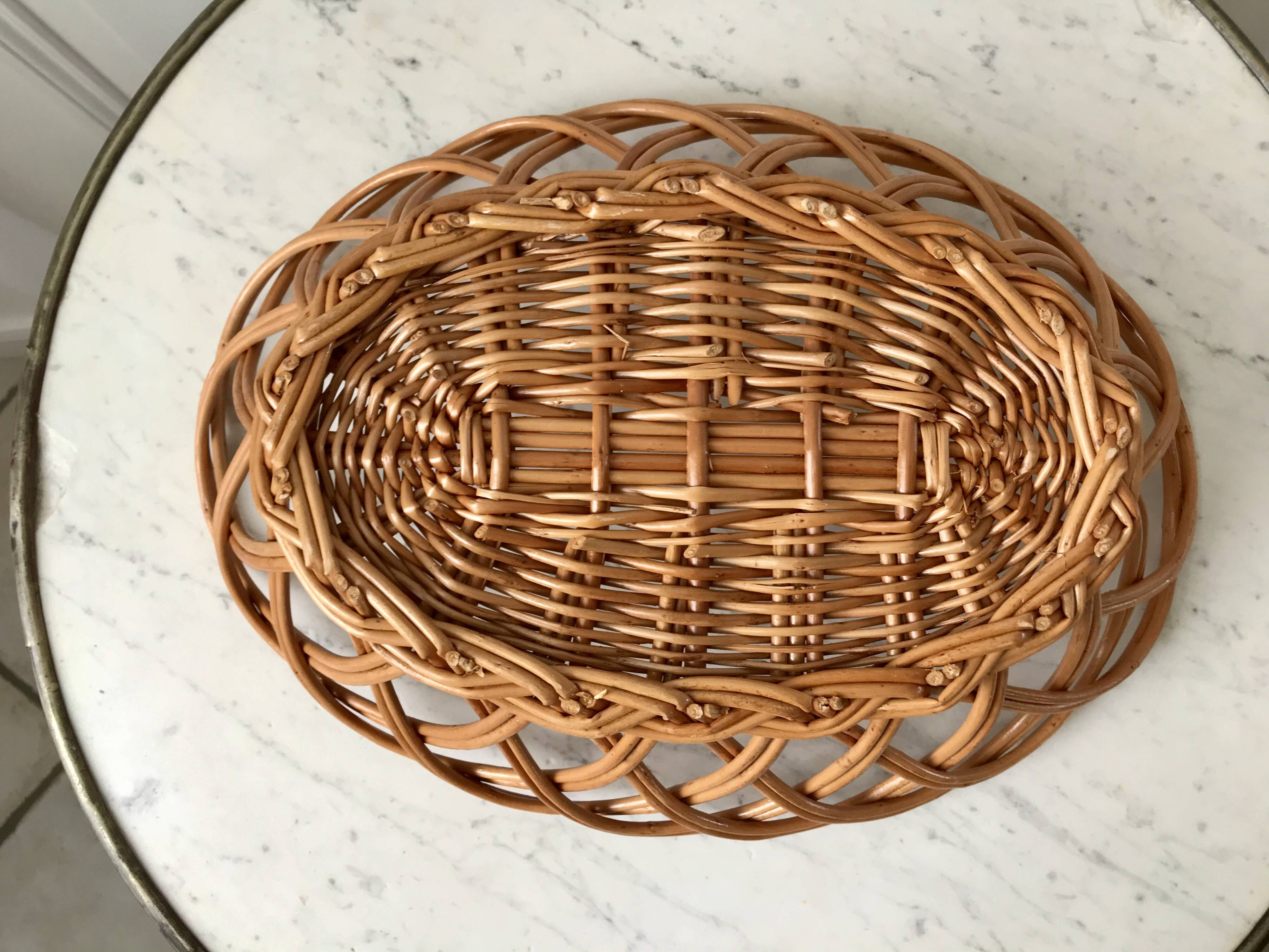 large oval rattan basket vintage 60s-70s