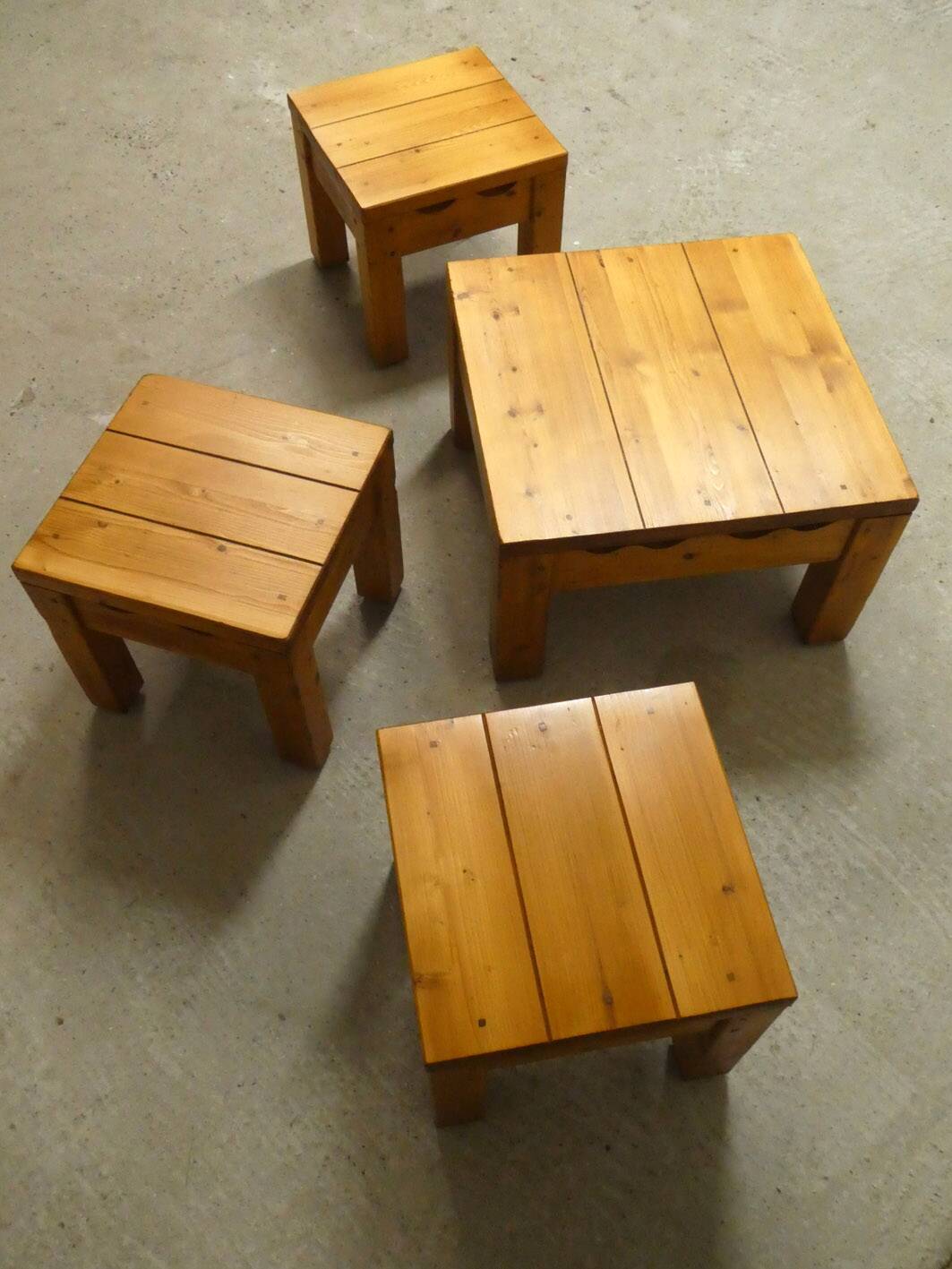 pine living room set, 1980