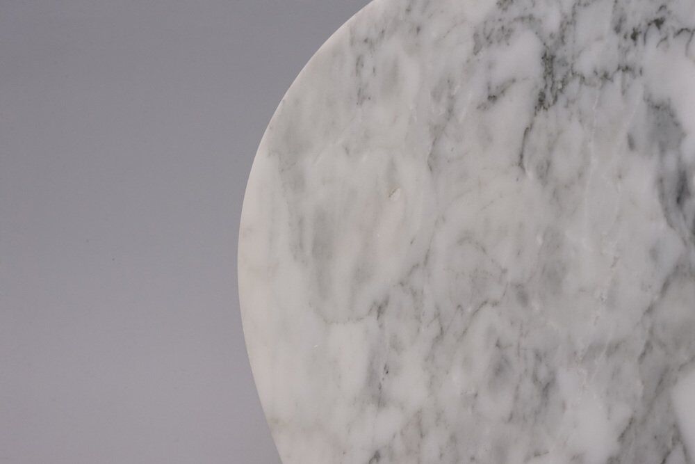 Tulip side table oval by Eero Saarinen for Knoll Inc, 1970s