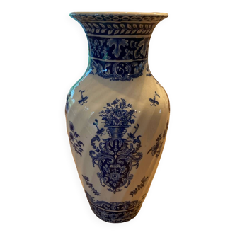 Gien porcelain vase