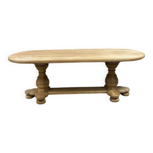 table de monastère ovale