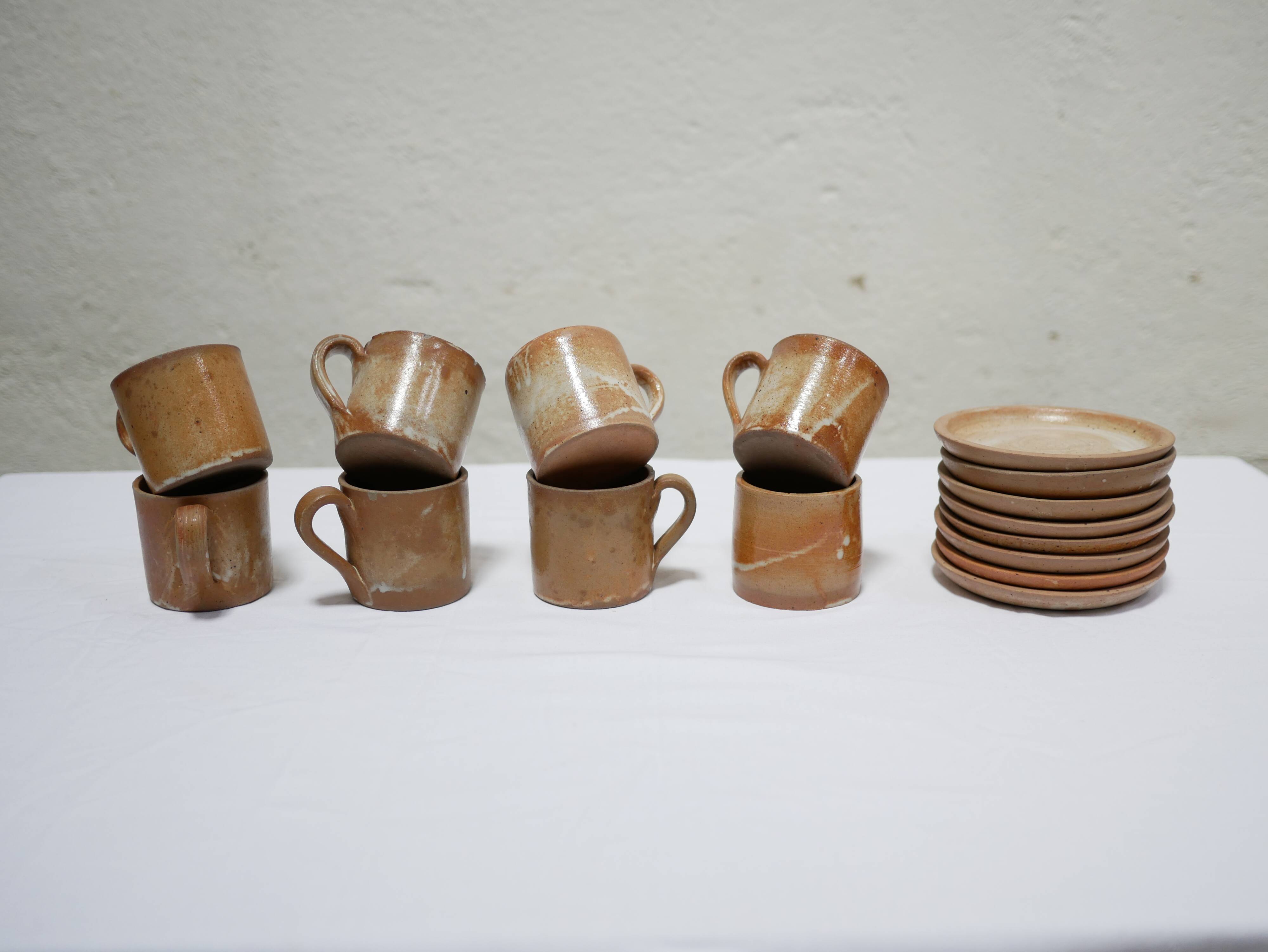Series of 8 cups and vintage stoneware cups