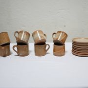Série de 8 tasses et sous tasses vintage en grès