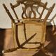 Paire de chaises à dossier lyre doré