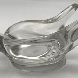 Bird-shaped paperweight, crystal swallow