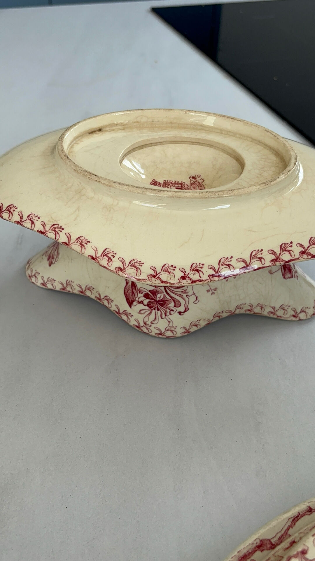 Red ironware sauce boat Gien honeysuckle model - ironware p