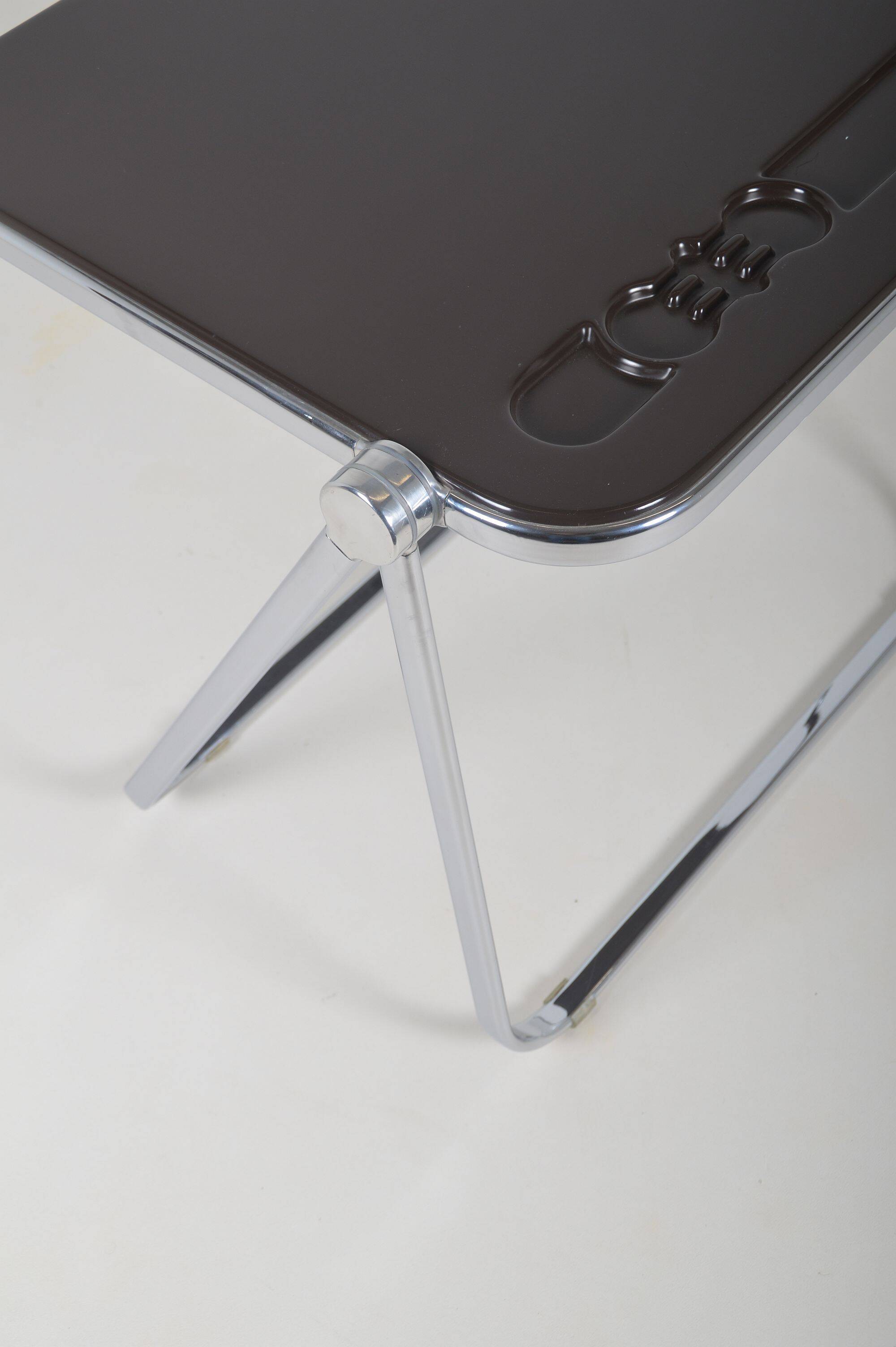 Bureau pliant 'Platone' de Giancarlo Piretti pour Castelli, années 1970.