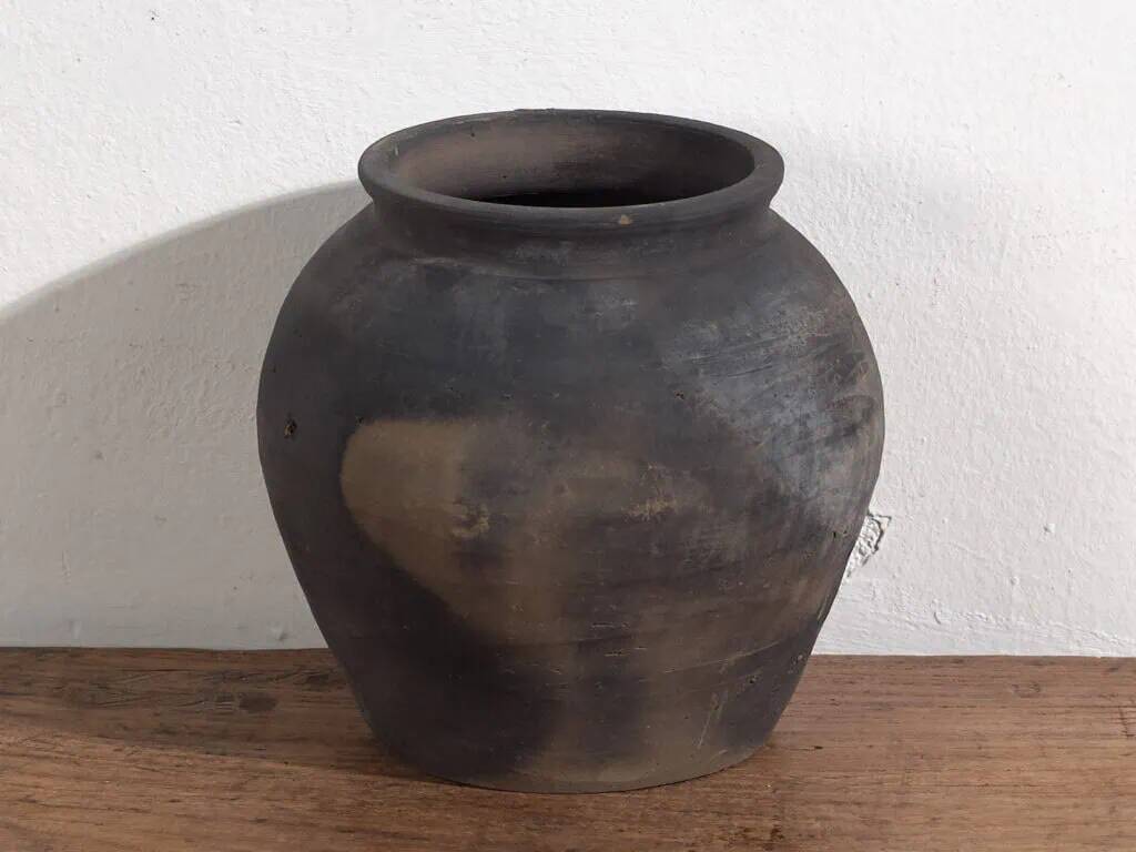 Ancient oriental vase (c.1900) #9