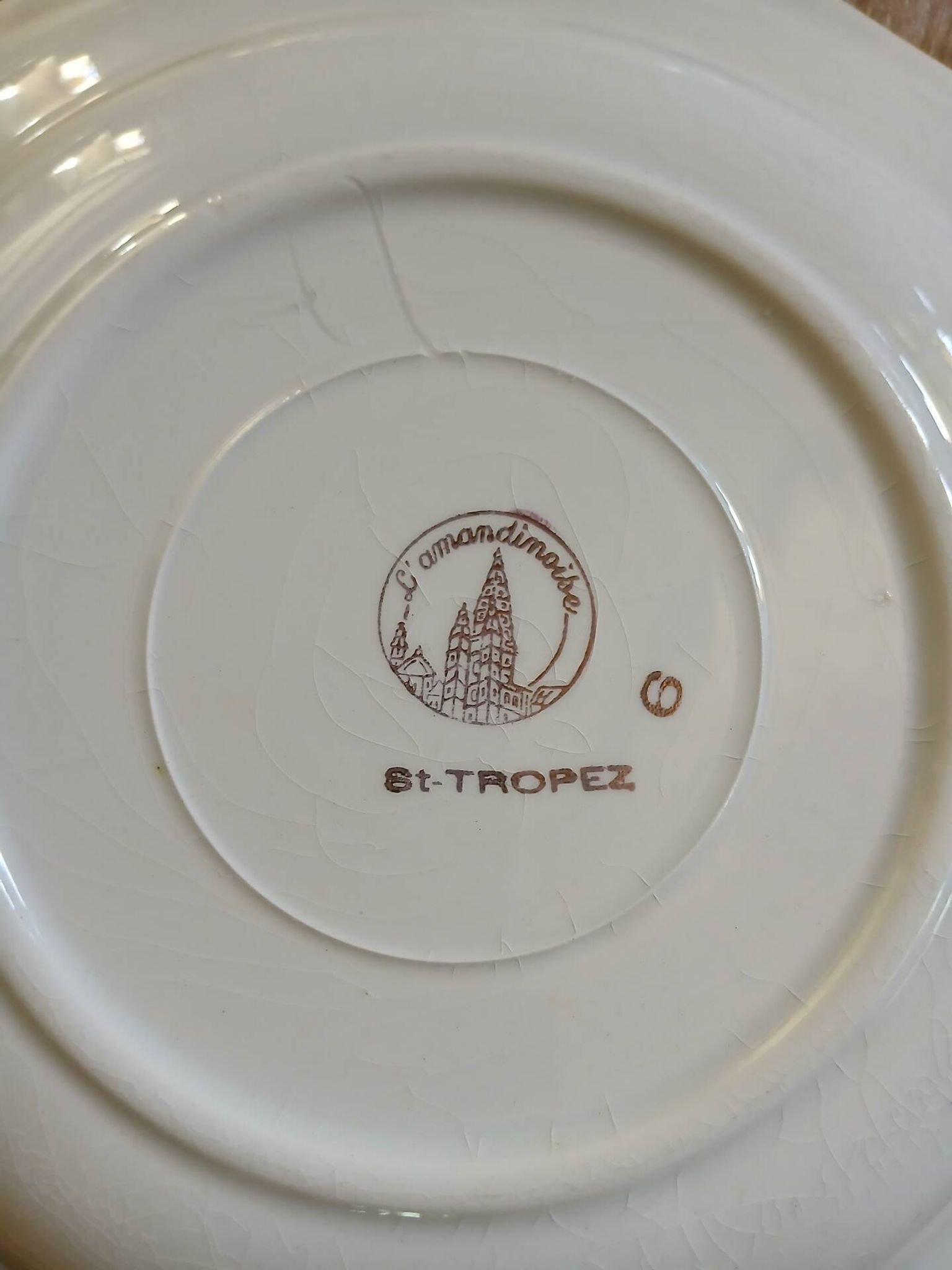 12 antique deep plates "Saint Tropez"