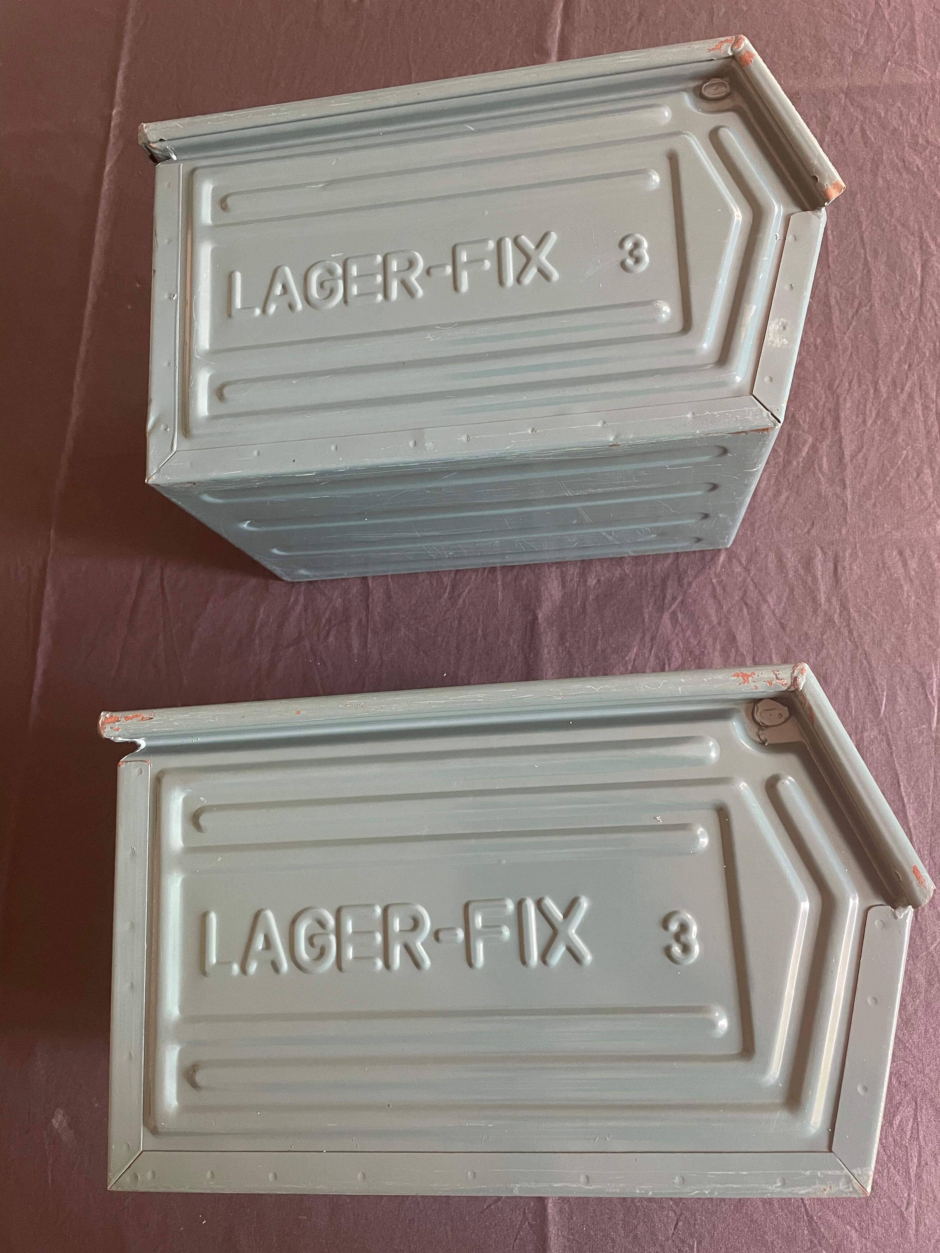 Schäfer metal claw lockers