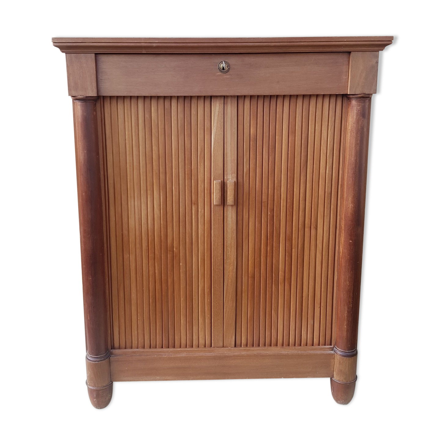 Furniture - curtains