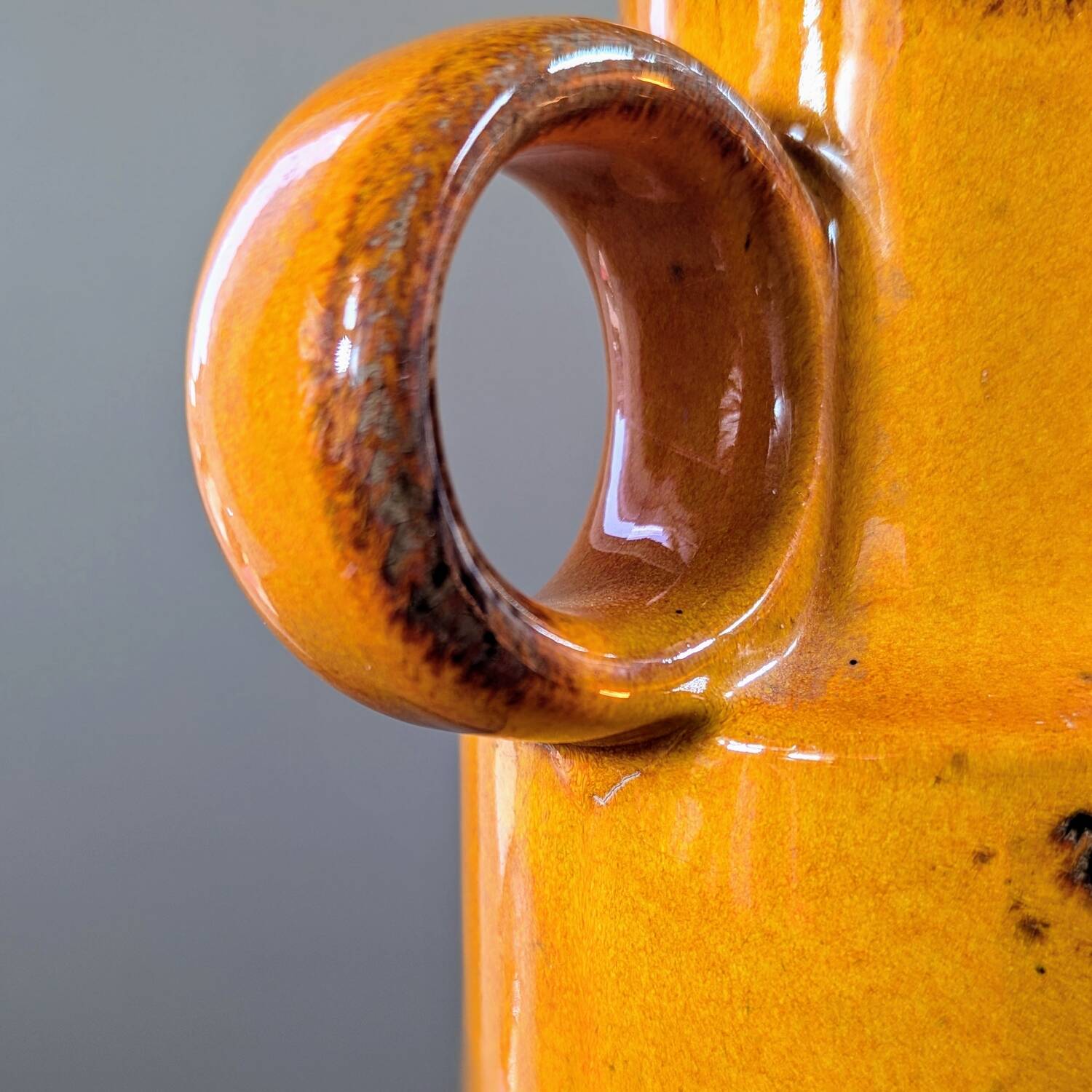 Vase West Germany vintage en céramique orange et marron