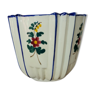 Earthenware pot cover