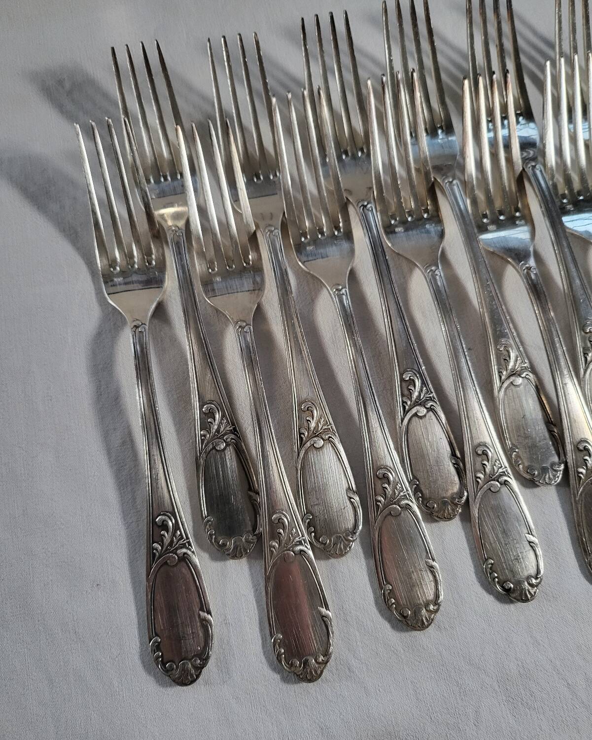 12 SOH Silver Metal Table Forks