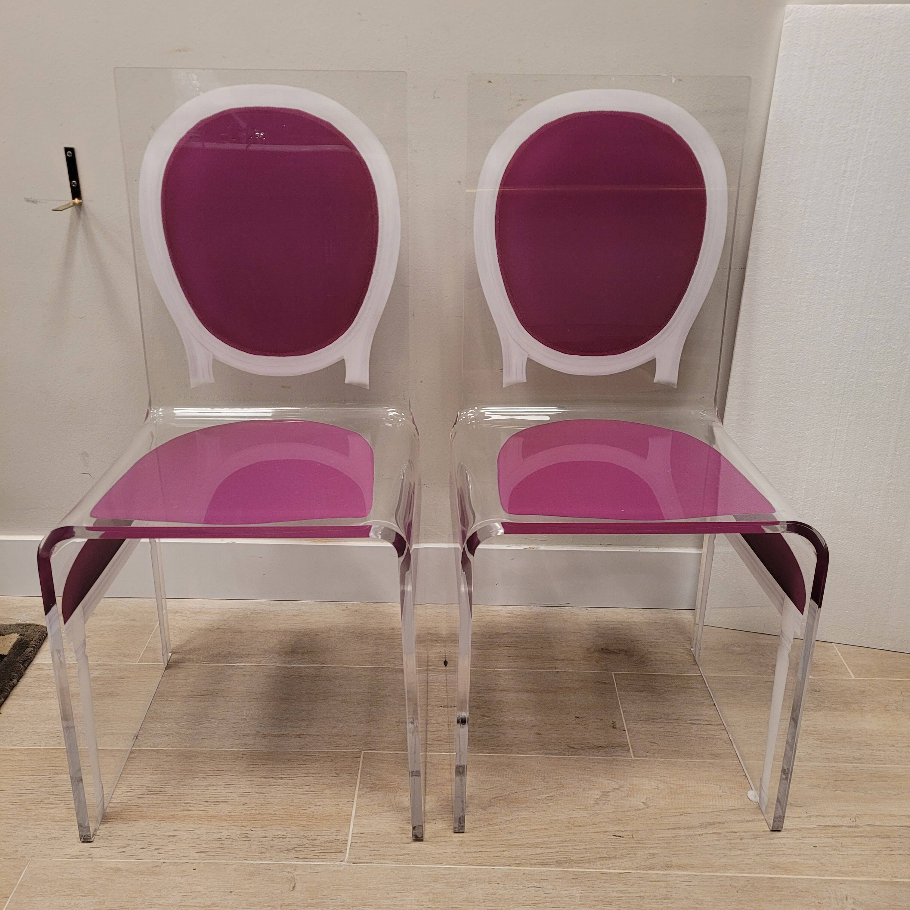 Pair of chairs “Ghost”, JC de Castelbajac for Acrila, Vidrio acrílico, after Philippe Starck – Fra